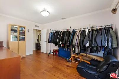 826 Crenshaw Blvd, Los Angeles, CA 90005 - Photo 14