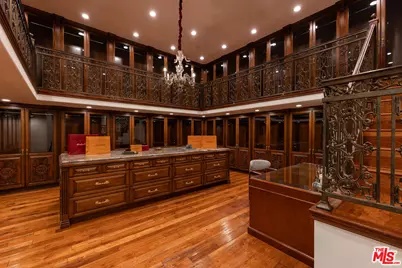 3364 Clerendon Rd, Beverly Hills, CA 90210 - Photo 20