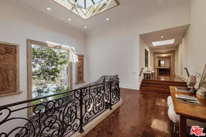 3364 Clerendon Rd, Beverly Hills, CA 90210 - Photo 16