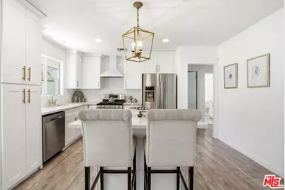 10416 Glory Ave, Tujunga, CA 91042 - Photo 10