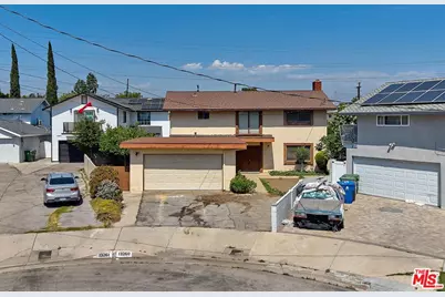 13260 Winfield St, Panorama City, CA 91402 - Photo 2