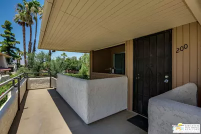 420 N Villa Ct #200, Palm Springs, CA 92262 - Photo 14
