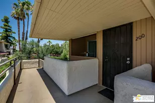 420 N Villa Ct, Palm Springs, CA 92262 - Photo 14