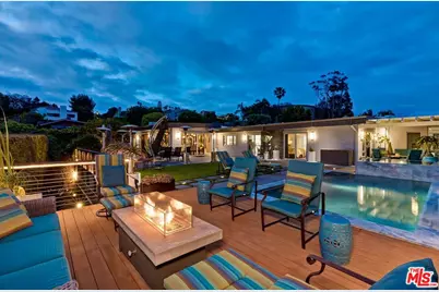 1334 Charmel Pl, Pacific Palisades, CA 90272 - Photo 60