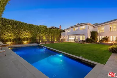 521 Amalfi Dr, Pacific Palisades, CA 90272 - Photo 2