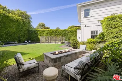 521 Amalfi Dr, Pacific Palisades, CA 90272 - Photo 26