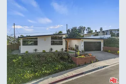 4600 Don Quixote Dr, Los Angeles, CA 90008 - Photo 4