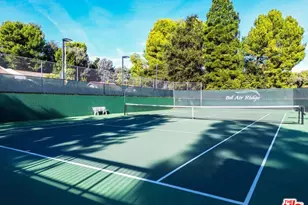 2670 Claray Dr, Los Angeles, CA 90077 - Photo 36