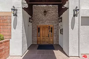12801 Moorpark St, Studio City, CA 91604 - Photo 36
