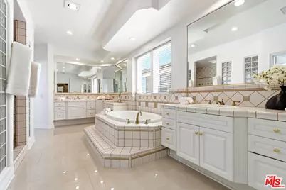 20274 Via Medici, Porter Ranch, CA 91326 - Photo 26