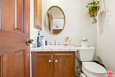 6504 Woodley Ave, Van Nuys, CA 91406 - Photo 32