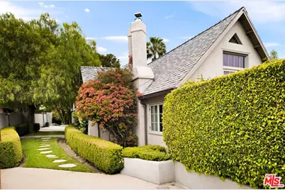 2356 Hollyridge Dr, Los Angeles, CA 90068 - Photo 34