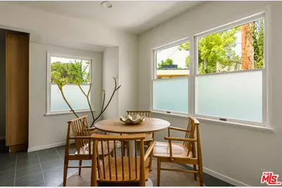 3019 Maxwell St, Los Angeles, CA 90027 - Photo 12