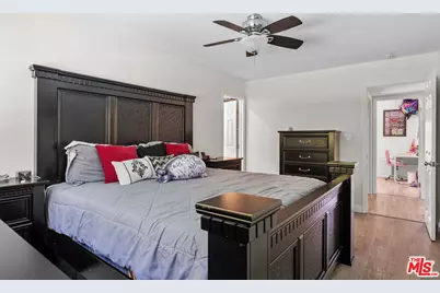 2517 E Phyllis St, Simi Valley, CA 93065 - Photo 16