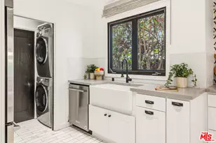 429 N Arden Blvd, Los Angeles, CA 90004 - Photo 12