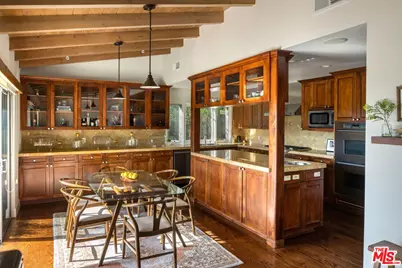 3823 Cody Rd, Sherman Oaks, CA 91403 - Photo 12