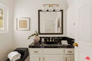 7827 Berger Ave, Playa del Rey, CA 90293 - Photo 22