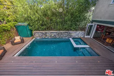 11940 Westminster Ave, Los Angeles, CA 90066 - Photo 12