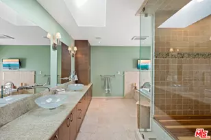 11940 Westminster Ave, Los Angeles, CA 90066 - Photo 26