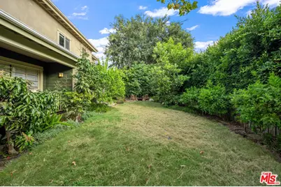 11940 Westminster Ave, Los Angeles, CA 90066 - Photo 46