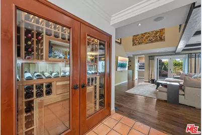 11940 Westminster Ave, Los Angeles, CA 90066 - Photo 14