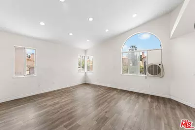36557 Buckboard Ct, Palmdale, CA 93550 - Photo 20