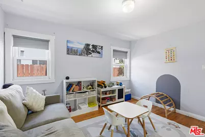 12495 Culver Blvd, Los Angeles, CA 90066 - Photo 18