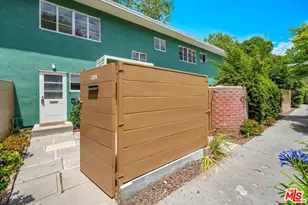 5226 Village Green, Los Angeles, CA 90016 - Photo 4