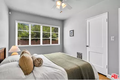 5226 Village Green, Los Angeles, CA 90016 - Photo 30