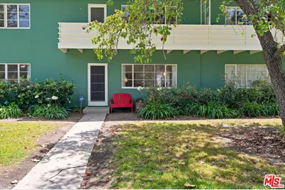 5226 Village Green, Los Angeles, CA 90016 - Photo 6