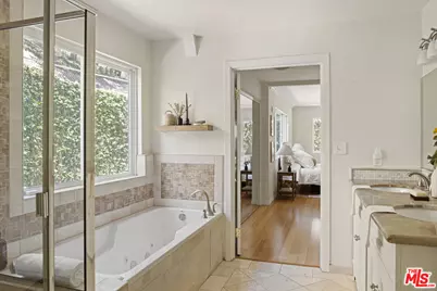 6221 Monterey Rd #205, Los Angeles, CA 90042 - Photo 16