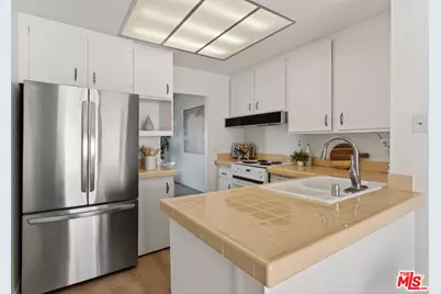 6762 Las Olas Way, Malibu, CA 90265 - Photo 8