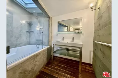 3419 Strongs Dr, Marina del Rey, CA 90292 - Photo 28