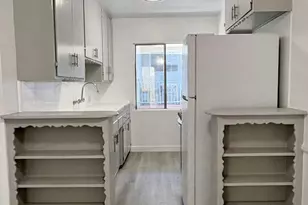 1010 N Stanley Ave, Los Angeles, CA 90046 - Photo 8