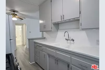 1010 N Stanley Ave #8, Los Angeles, CA 90046 - Photo 10