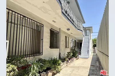 1010 N Stanley Ave #8, Los Angeles, CA 90046 - Photo 2