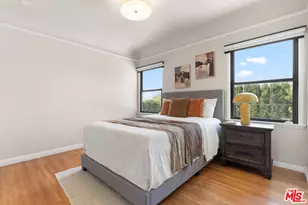 5853 S La Brea Ave, Los Angeles, CA 90056 - Photo 10