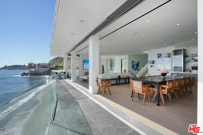 26122 Pacific Coast Hwy, Malibu, CA 90265 - Photo 10