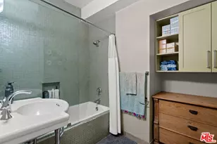 139 S Orange Dr, Los Angeles, CA 90036 - Photo 14