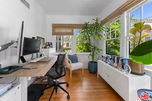 139 S Orange Dr, Los Angeles, CA 90036 - Photo 30