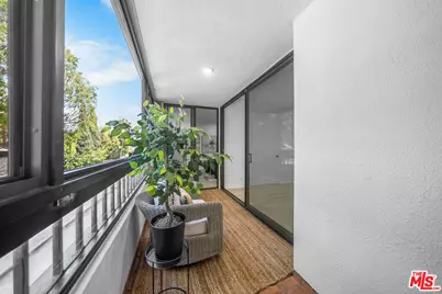 4477 Wilshire Blvd #103, Los Angeles, CA 90010 - Photo 18