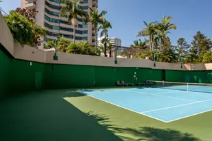 10490 Wilshire Blvd, Los Angeles, CA 90024 - Photo 46