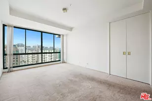 10490 Wilshire Blvd, Los Angeles, CA 90024 - Photo 18