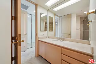 10490 Wilshire Blvd, Los Angeles, CA 90024 - Photo 24
