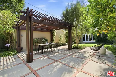 4132 Rhodes Ave, Studio City, CA 91604 - Photo 32