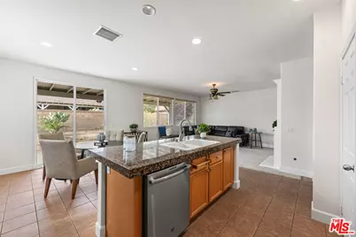 6304 Starview Dr, Lancaster, CA 93536 - Photo 16