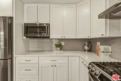 7262 Elmsbury Ln, West Hills, CA 91307 - Photo 16