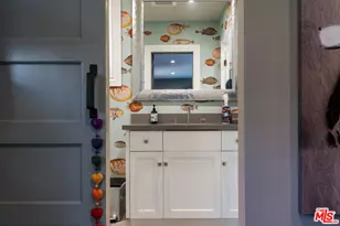 934 S Mullen Ave, Los Angeles, CA 90019 - Photo 26
