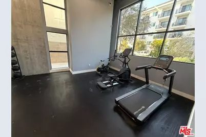 11013 Hartsook St #504, North Hollywood, CA 91601 - Photo 14