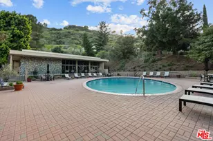 6752 Hillpark Dr, Los Angeles, CA 90068 - Photo 10